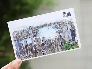 الصور والبطاقات البريدية وبطاقات لو مو والمنتجات المماثلة