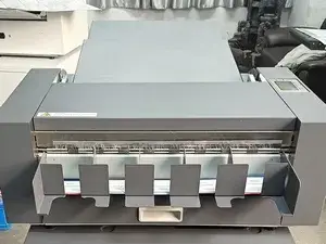 التذاكر وبطاقات اليانصيب