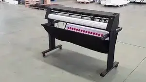 ماكينة قص الفينيل بنظام سيرفو للقص المحيطي